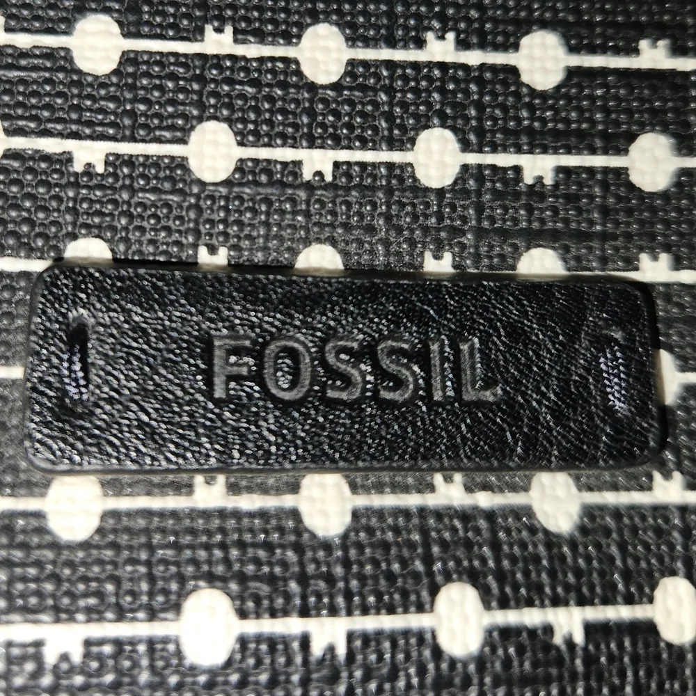 Black Leather Fossil Crossbody Purse - Picture 3 of 4